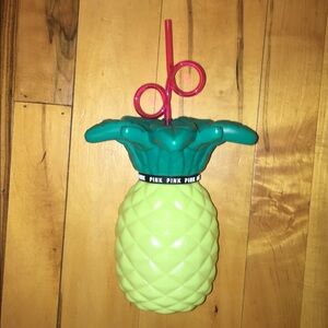 NWT PINK Victoria's Secret Pineapple Tumbler with Straw